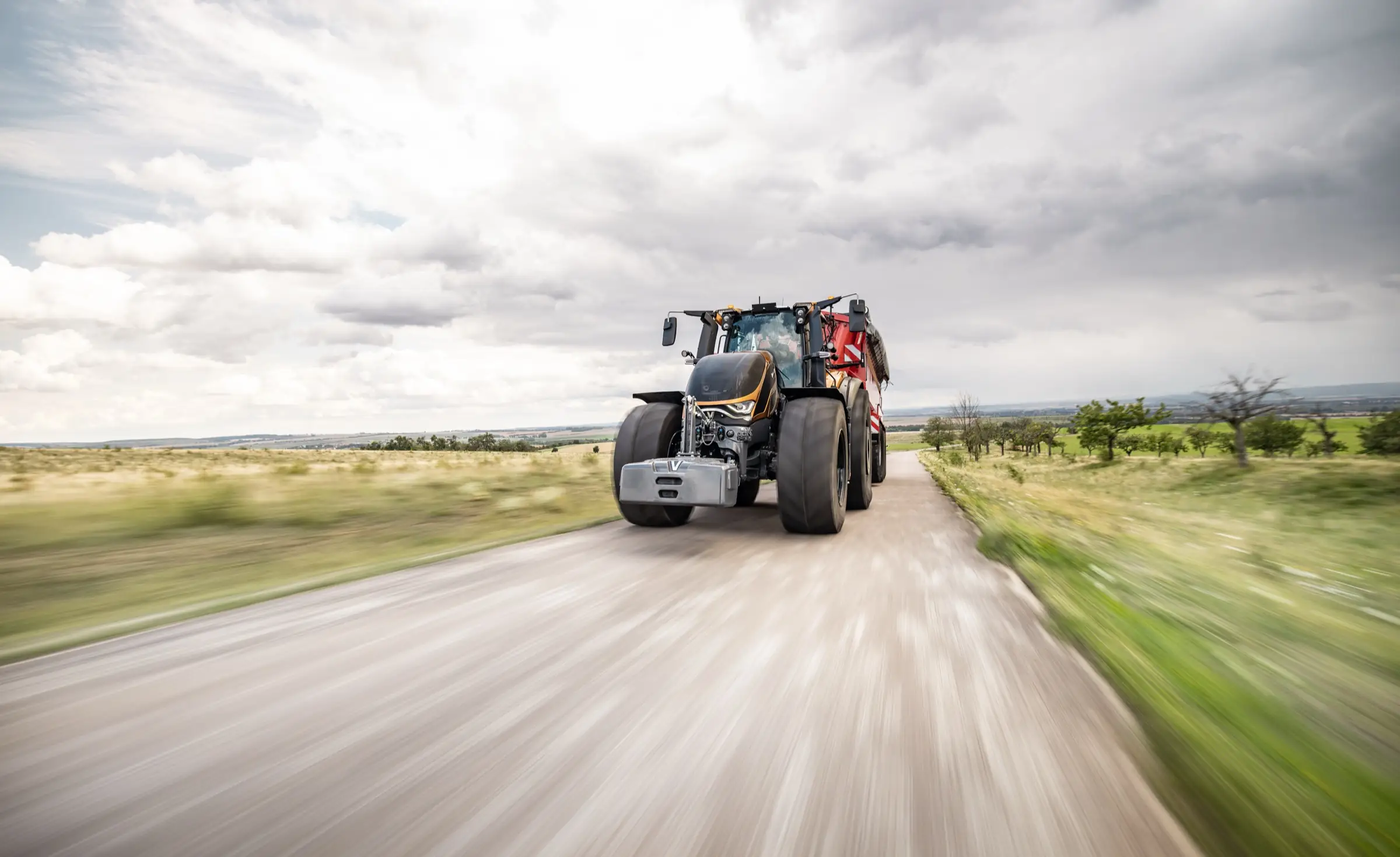 Valtra S6